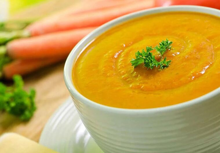 Vegetable puree soup in the gout diet
